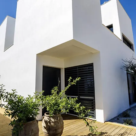 Tavirabliss Signature Villa *